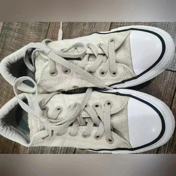 Size 7 - Converse All Star Low Top Tan GREAT SHAPE - Picture 4 of 8